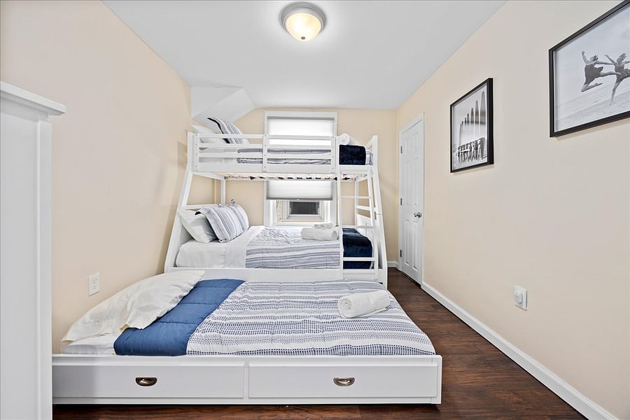Furnished Finder property 892519_1 photo 23
