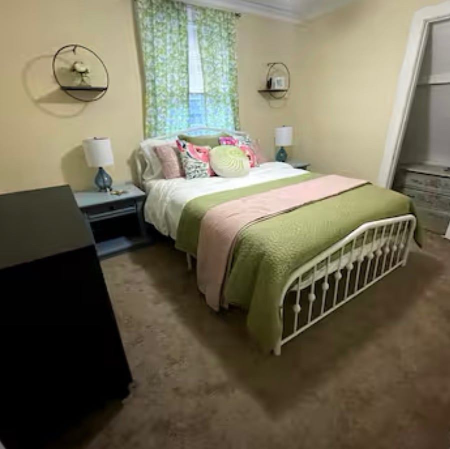 Furnished Finder property 892553_1 photo 15