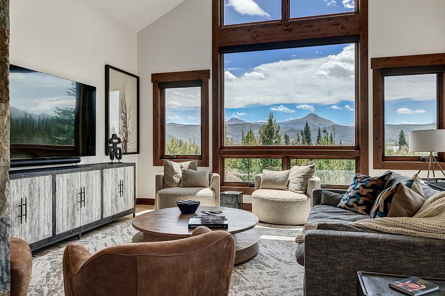 Living Room with breathtaking Views