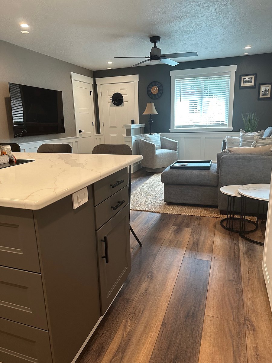 Furnished Finder property 892568_1 photo 15