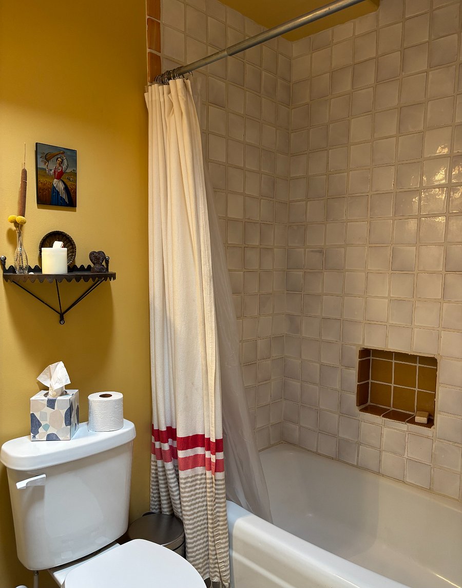 Furnished Finder property 892576_1 photo 16