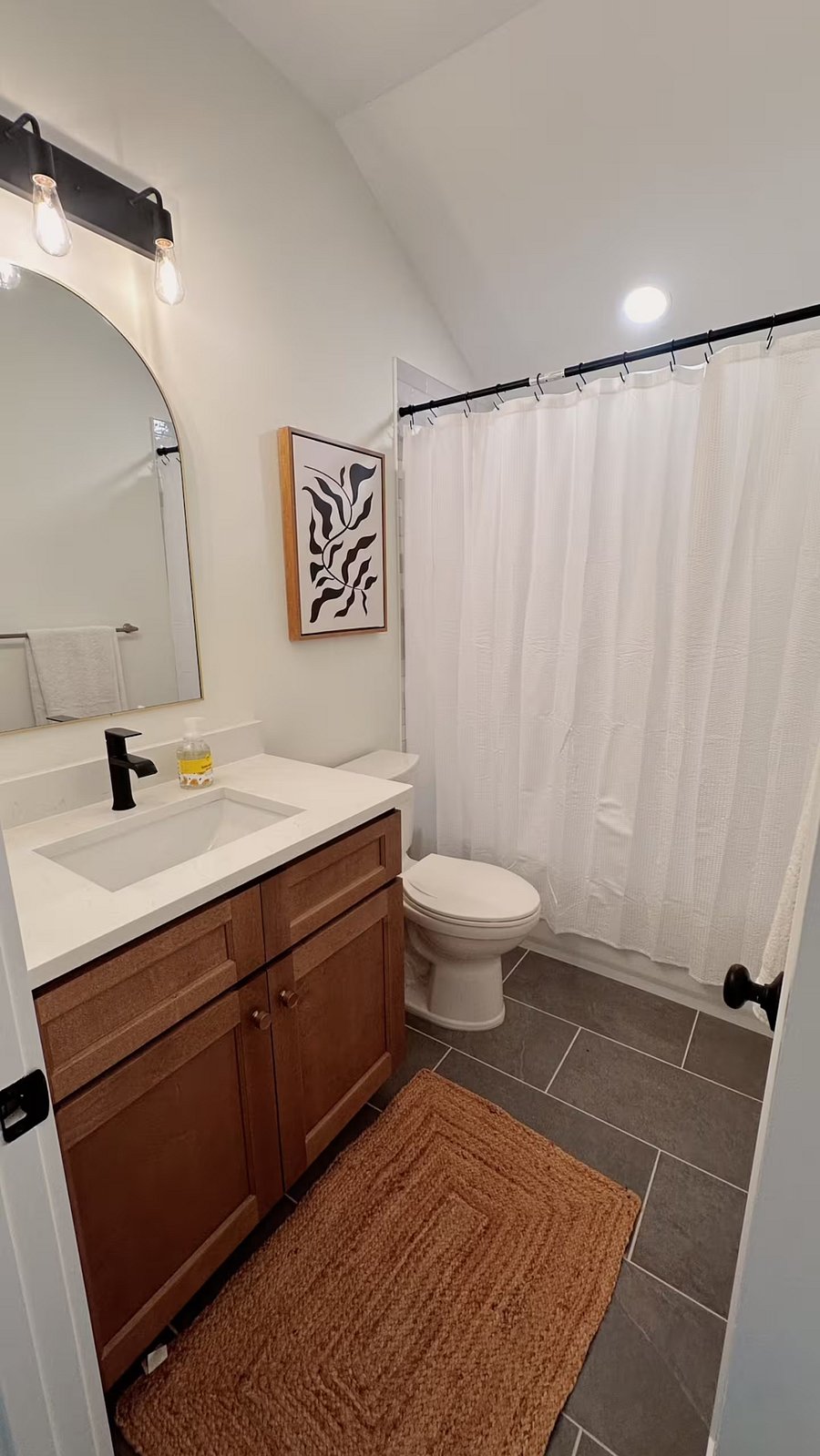 Furnished Finder property 892589_1 photo 13