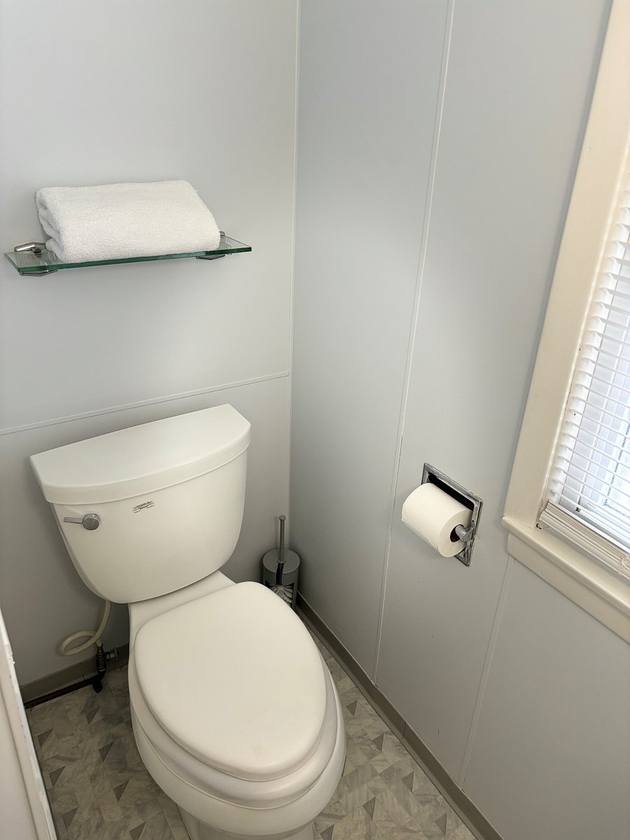 Furnished Finder property 892592_1 photo 11