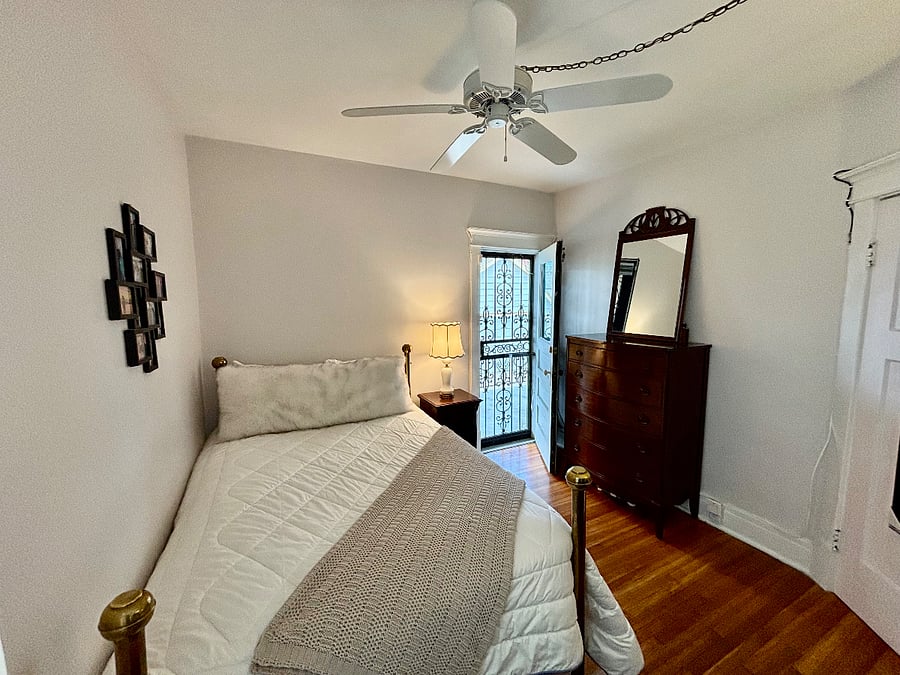 Bedroom #1