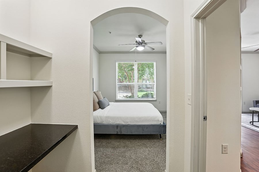 Furnished Finder property 892600_1 photo 16