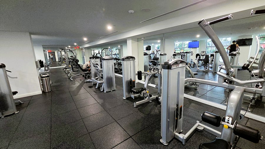 On-site modern gymstay active while you travel Cardio, strength machines, and natural light daily Perfect for professionals who prioritize wellness