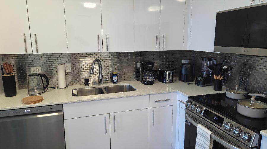 Furnished Finder property 892624_1 photo 12