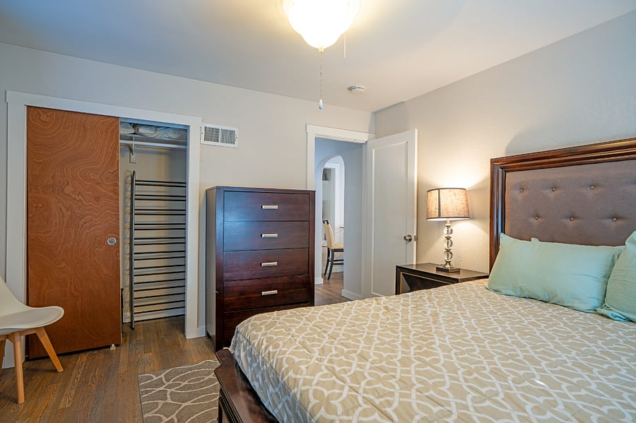 Furnished Finder property 892643_1 photo 8