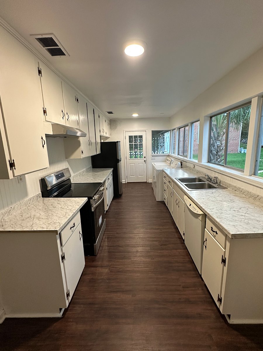 Furnished Finder property 892684_1 photo 6