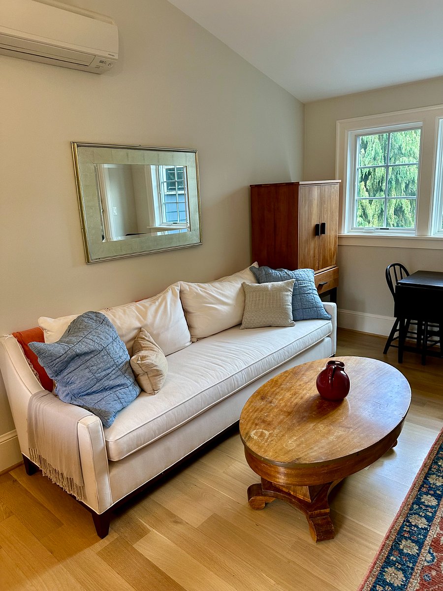 Furnished Finder property 892702_1 photo 3