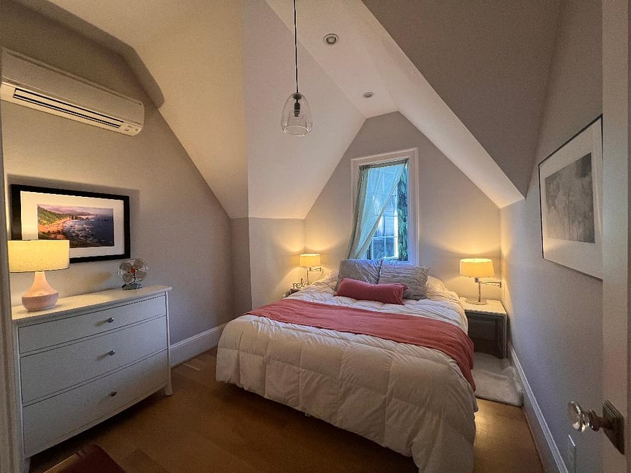 Fully remodeled premium bedroom with hardwood floors, high ceiling, natural light and closet. Bedding icludes premium luxury mattress, down pillows and bedding.