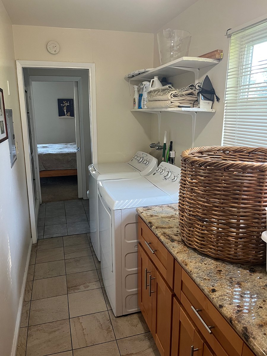 Furnished Finder property 892752_1 photo 11