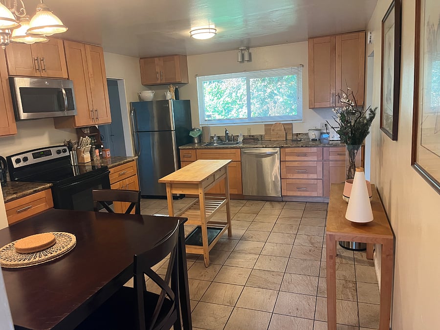 Furnished Finder property 892752_1 photo 4