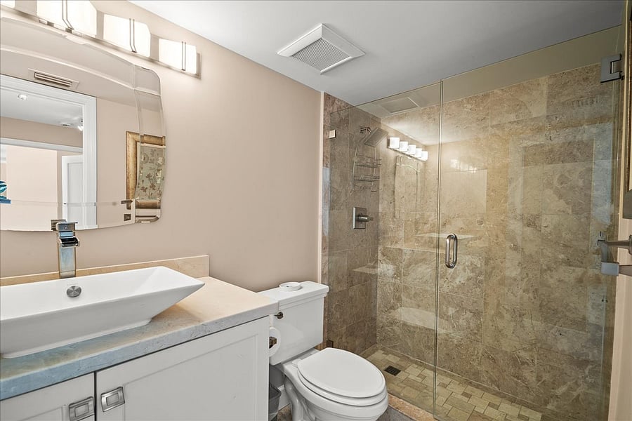 2nd Bathroom