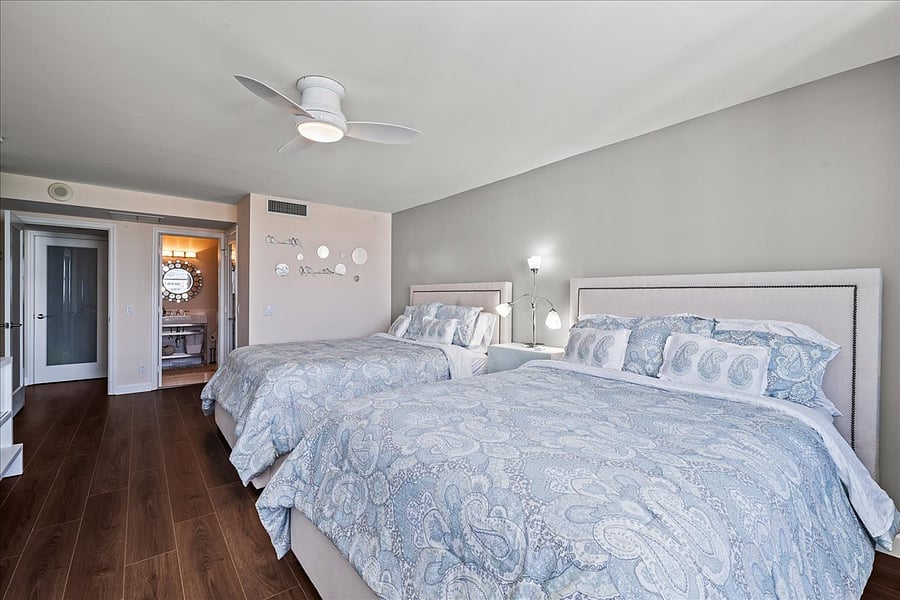 2nd Bedroom 2 Queens