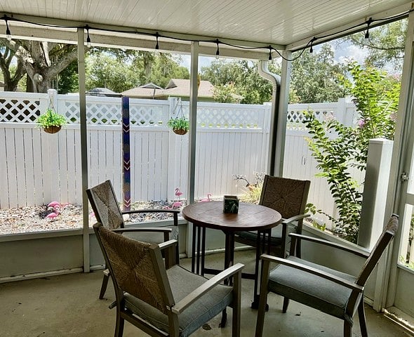 Screen Porch.