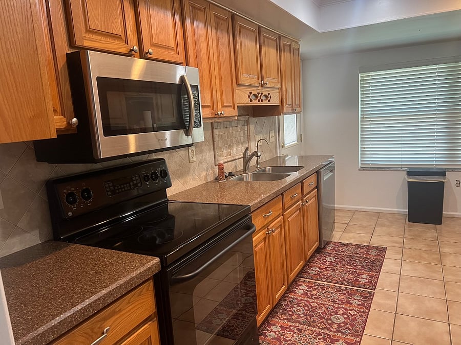 Furnished Finder property 892785_2 photo 6