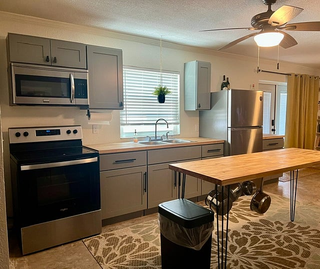 Furnished Finder property 892785_2 photo 6