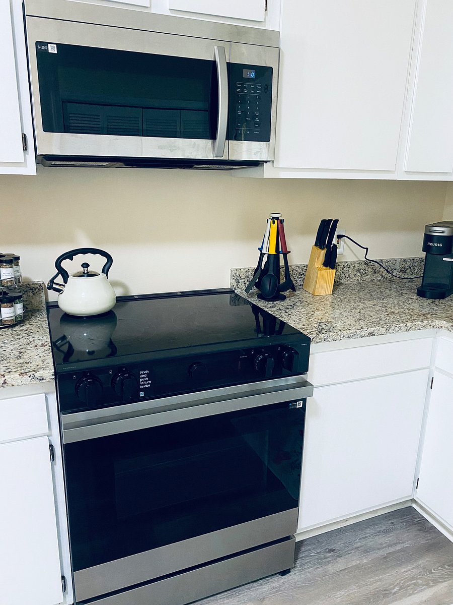 Furnished Finder property 892796_1 photo 6