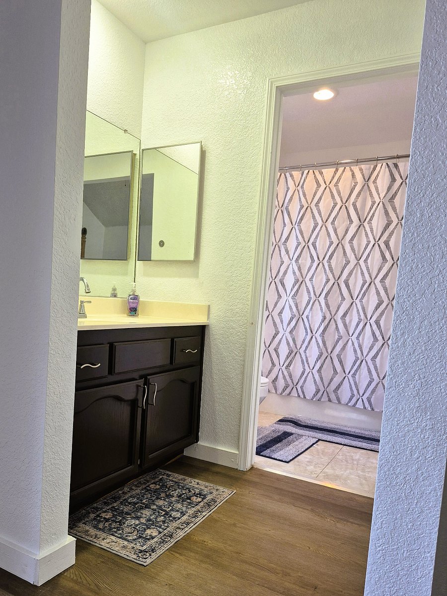Furnished Finder property 892853_1 photo 11