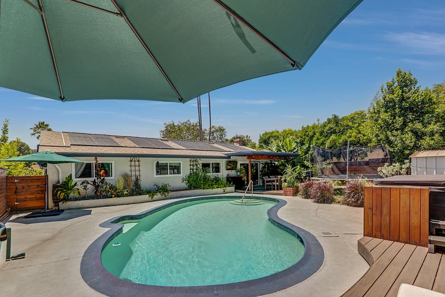 Furnished Finder property 892873_1 photo 13
