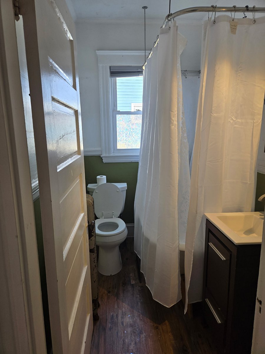 Furnished Finder property 892893_1 photo 9