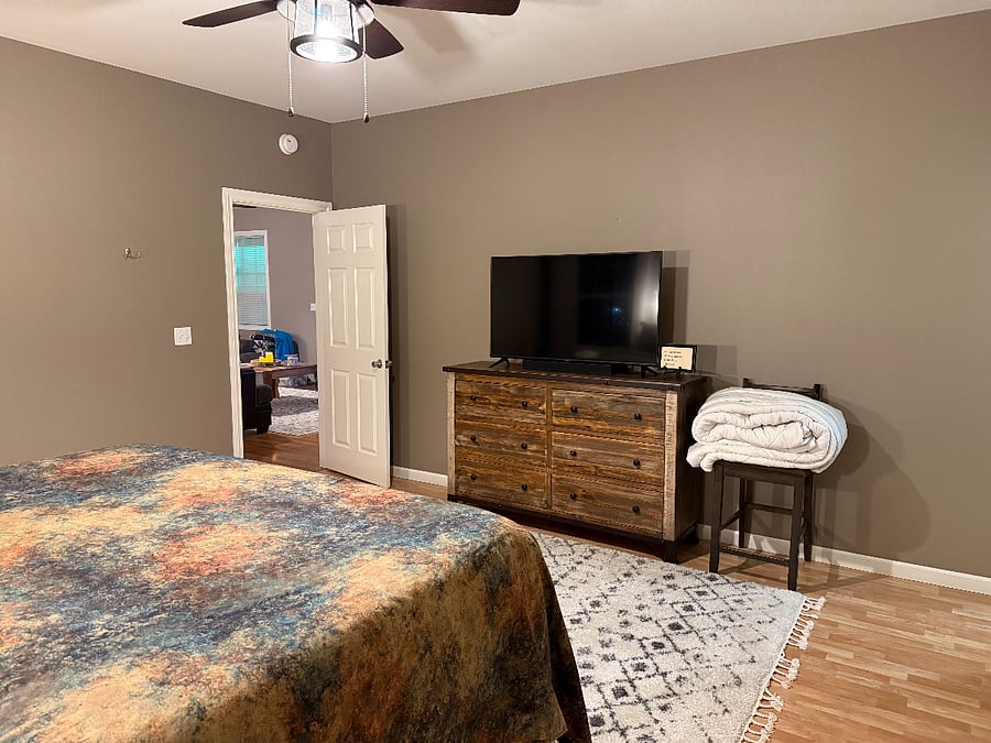 Furnished Finder property 892922_1 photo 3
