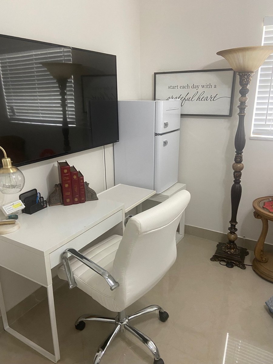 Furnished Finder property 892935_3 photo 3