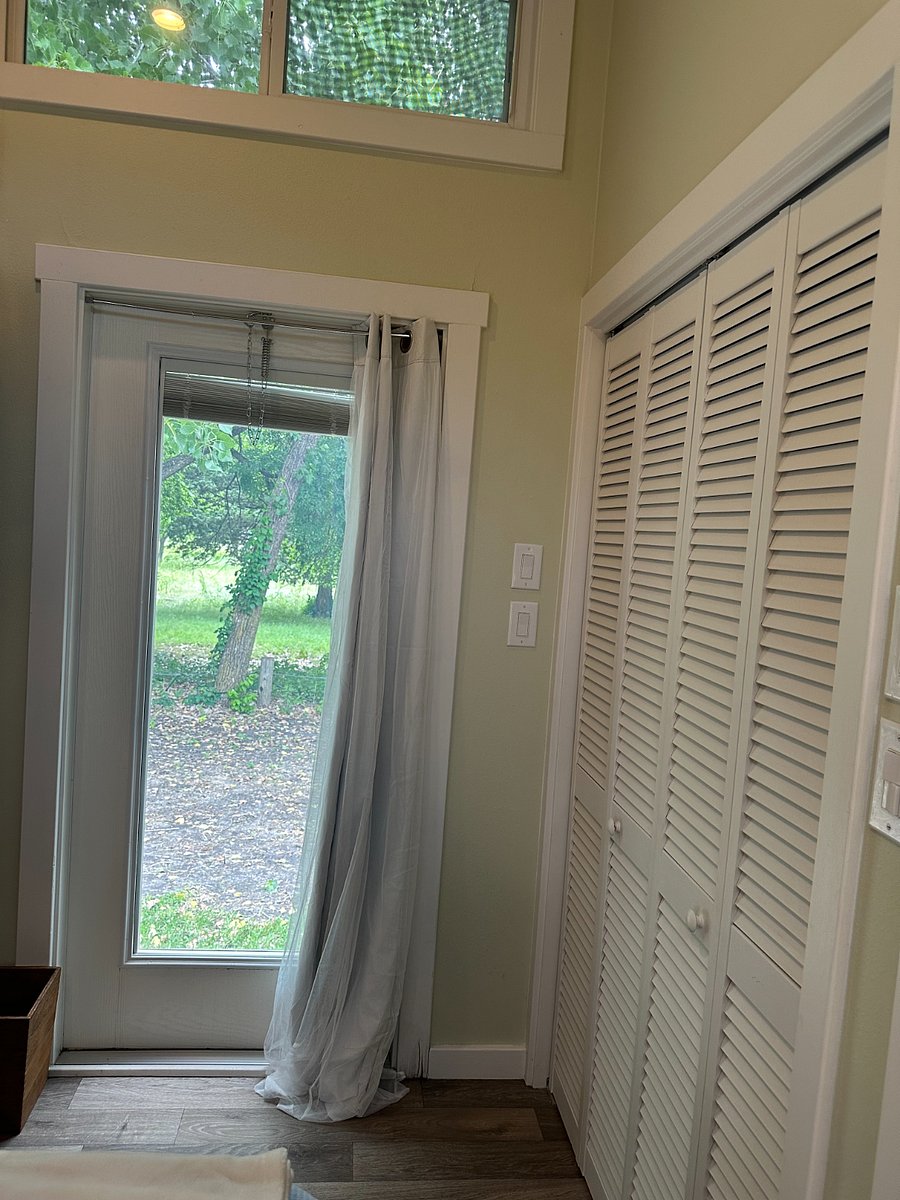 Furnished Finder property 892947_1 photo 12