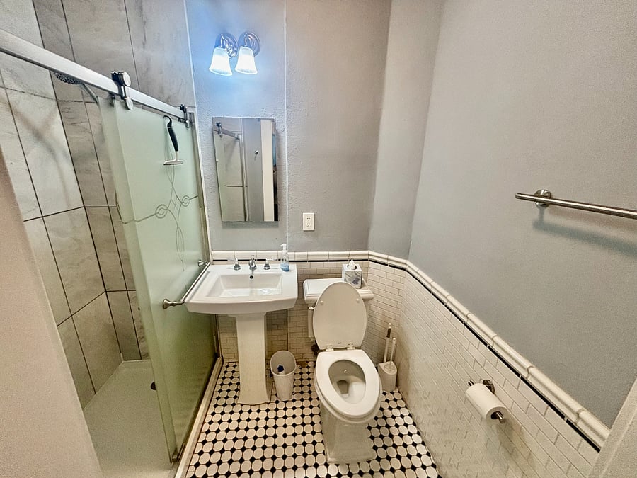 Furnished Finder property 892948_10 photo 13
