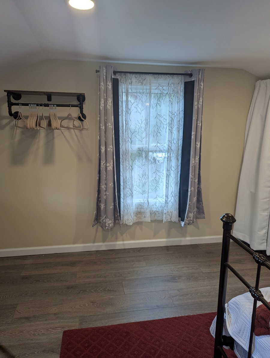 Furnished Finder property 892957_1 photo 17