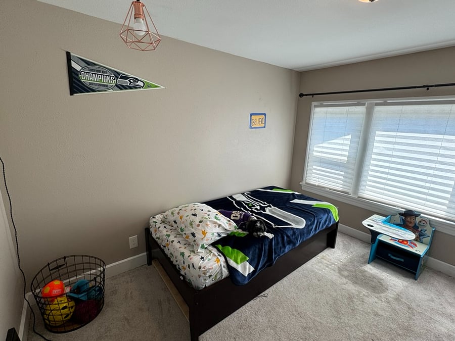 2nd floor bedroom