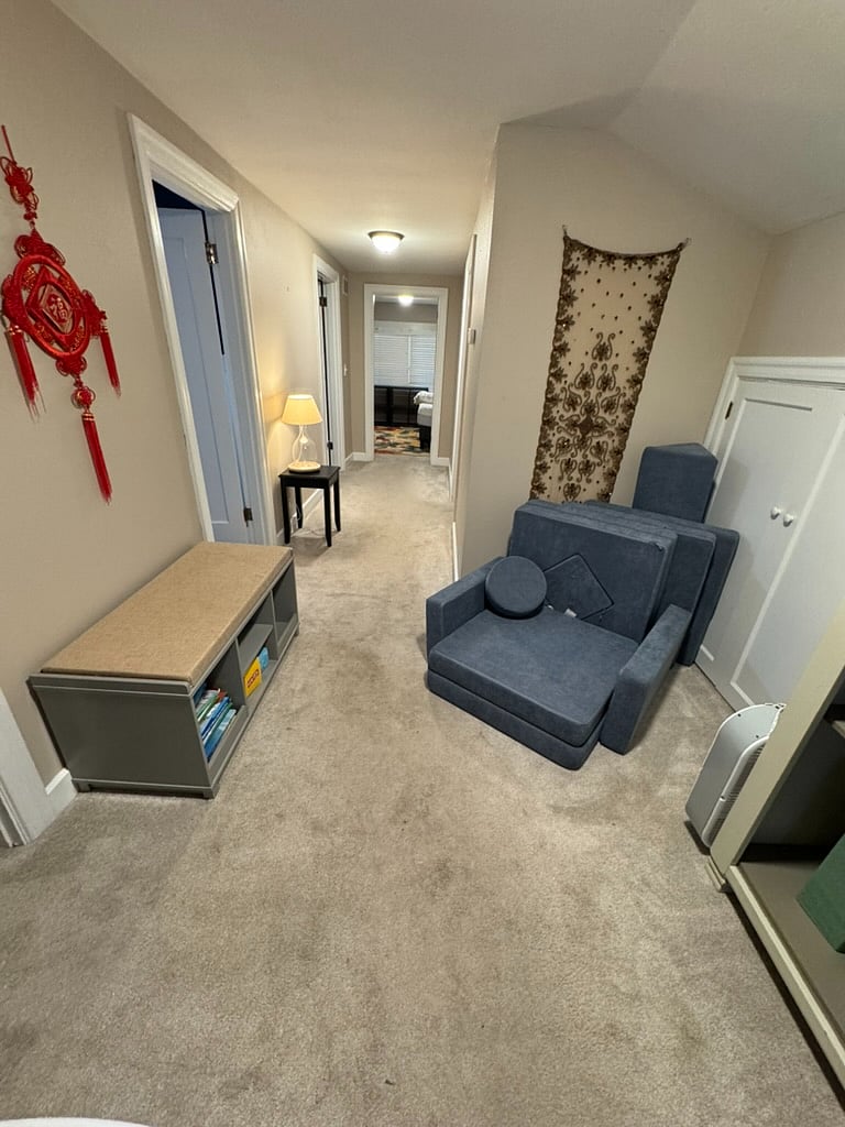 2nd floor hallway from staircase