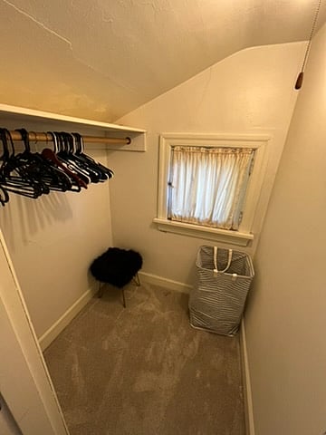 Master bedroom walk in