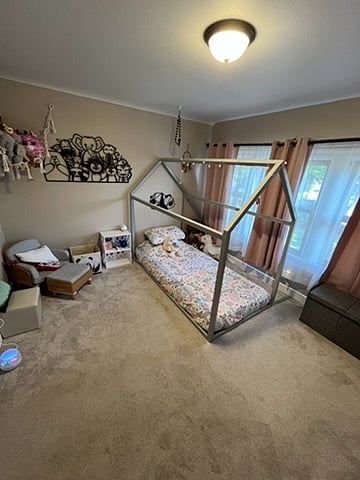 2nd floor bedroom. Twin princess floor bedframe.