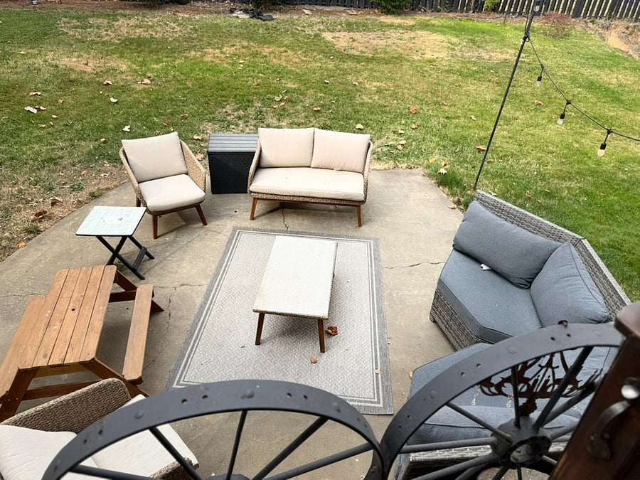 Comfy outdoor entertainment