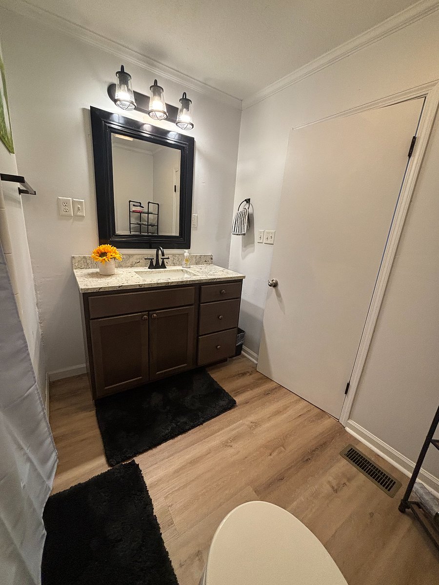 Furnished Finder property 893024_1 photo 12