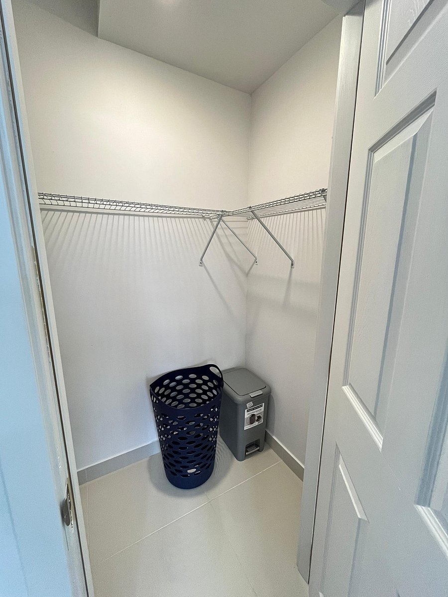 Furnished Finder property 893060_1 photo 9