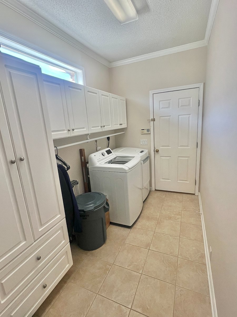 Furnished Finder property 893096_1 photo 23