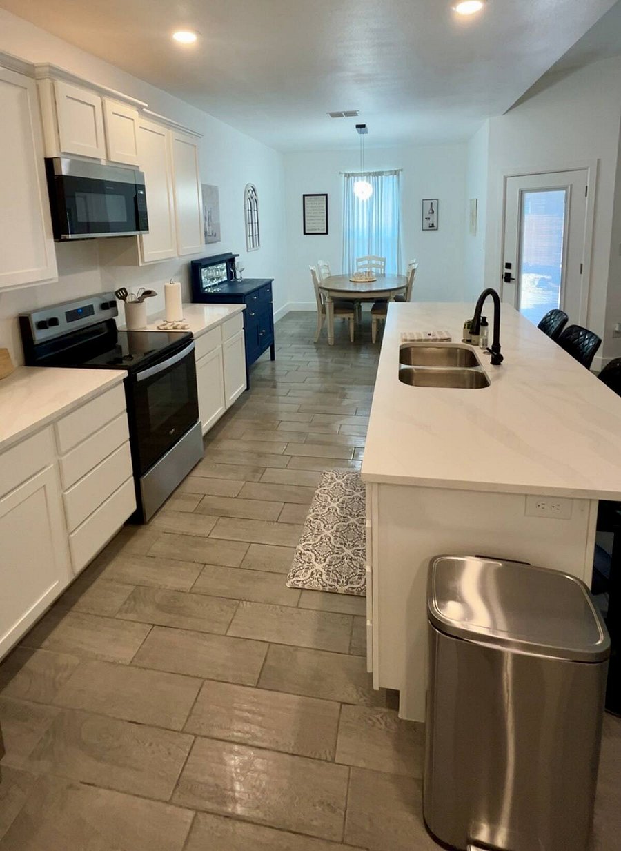 Furnished Finder property 893102_1 photo 9