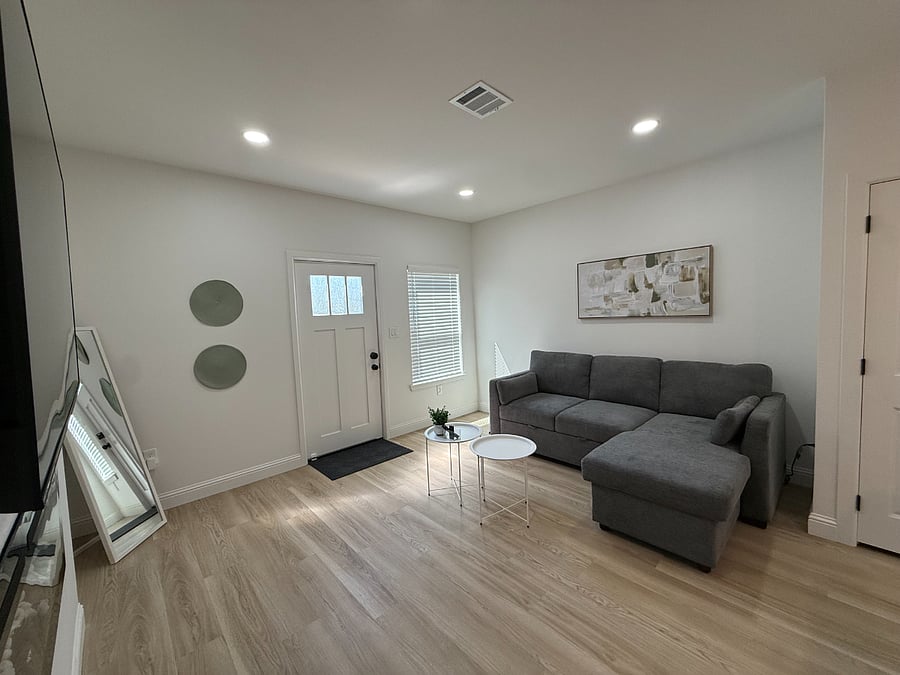 Furnished Finder property 893167_1 photo 3