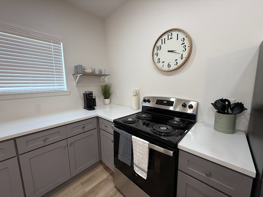 Furnished Finder property 893167_1 photo 9