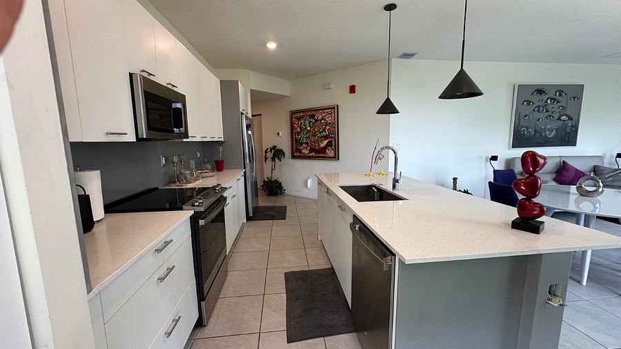 Furnished Finder property 893207_1 photo 3