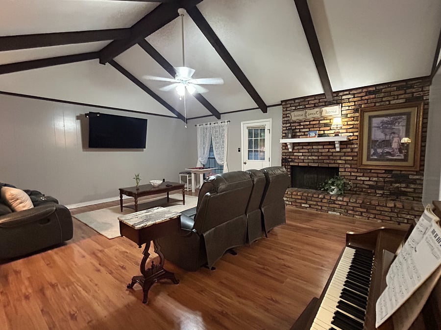 Furnished Finder property 893214_1 photo 3