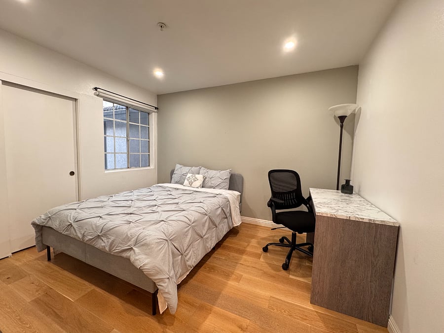 Furnished Finder property 893243_1 photo 8