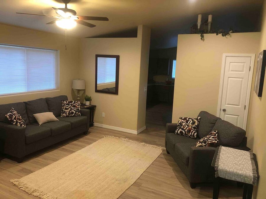 Furnished Finder property 893263_1 photo 3