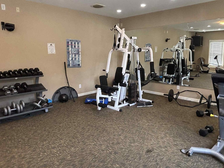 Gym, open 24/7