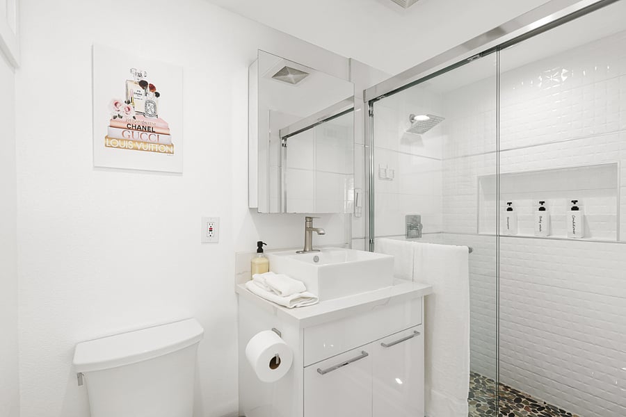 Furnished Finder property 893295_1 photo 17