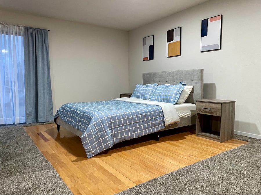 Spacious Apartment with Garage and Backyard - Pet Friendly (Available ...