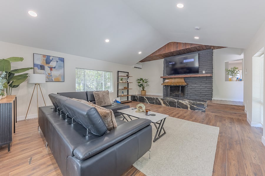 Furnished Finder property 893314_1 photo 7